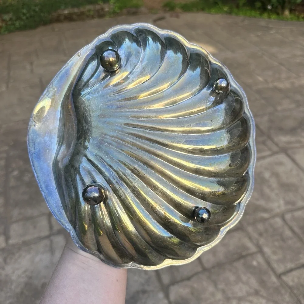 Vintage Apollo EPC Bernard Rice's Sons 4 Footed Clamshell Candy Dish #5437